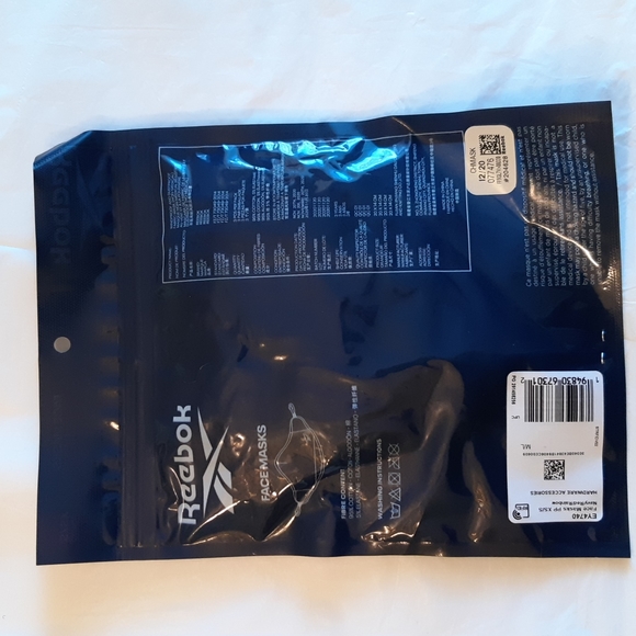 Reebok Face Mask - Picture 2 of 3